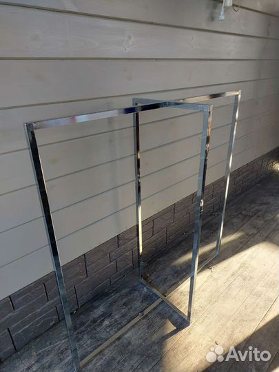 Вешало для одежды островное