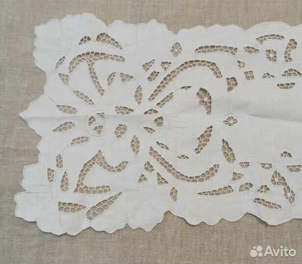 Дорожка на стол. Ришелье