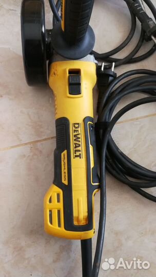 Болгарки) ушм DeWalt