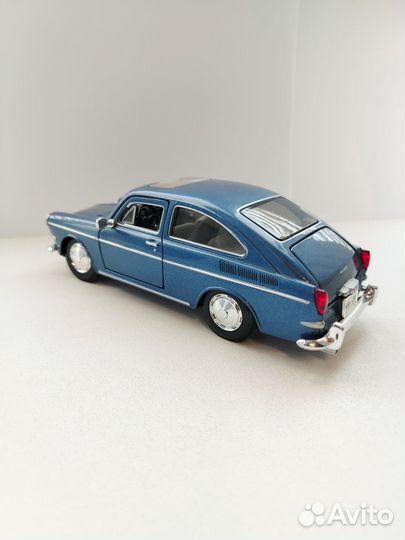 Модель VW 1600 Fastback 1:24