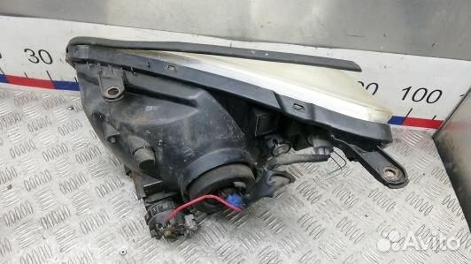 Фара правая toyota RAV 4 ZCA2 (KDN03MU01)