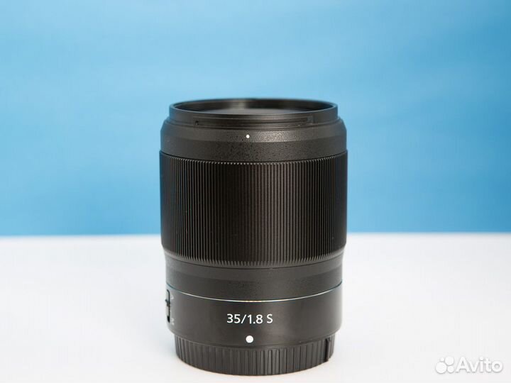 Nikon 35mm f/1.8 S Nikkor Z Новый