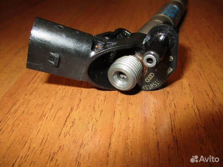 Форсунка дизельная Audi Q7 (4L)