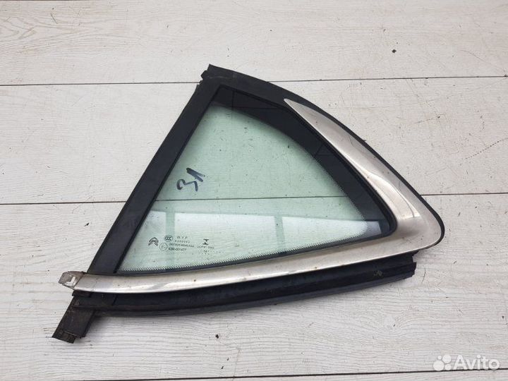 Форточка задняя левая Citroen C4 2 EC5 2014