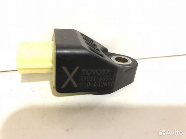 Датчик Air Bag Toyota Rav 4 2006-2013