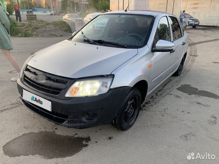 LADA Granta 1.6 МТ, 2012, 135 000 км