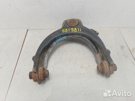 Рычаг передний правый верхний