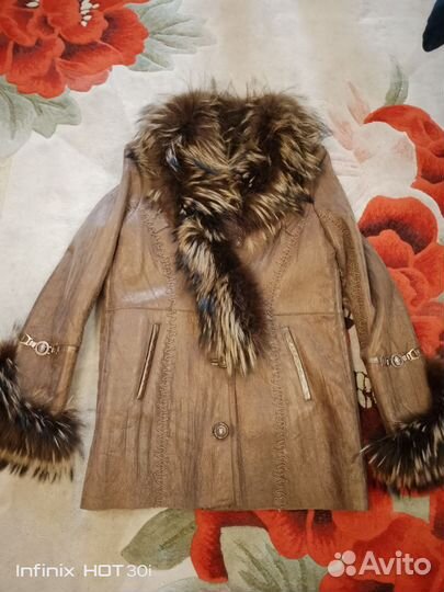 Дубленка натуральная женская