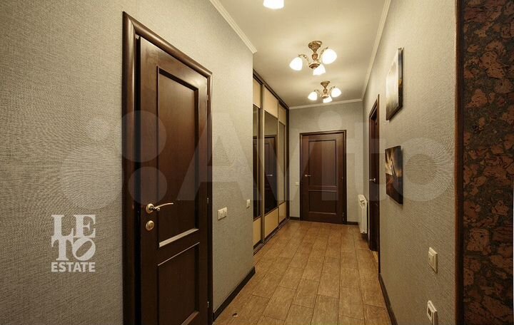 Таунхаус 165,1 м² на участке 1 сот.