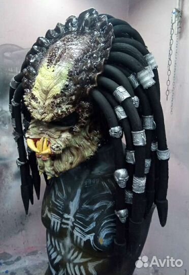 Мотошлем хищника predator