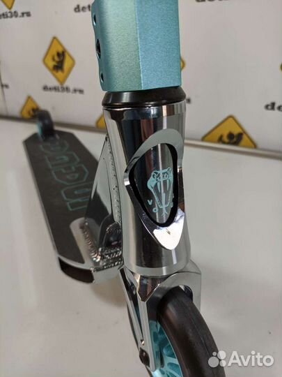 Трюковой самокат ateox