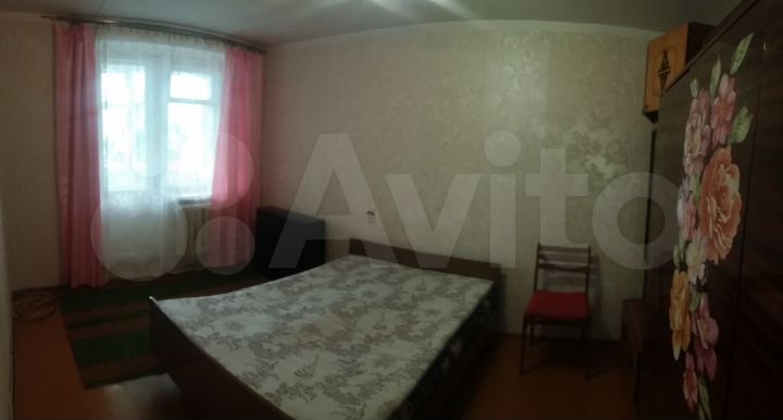2-к. квартира, 47 м², 3/9 эт.