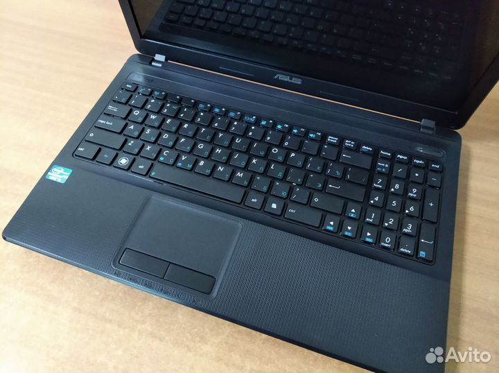 Ноутбук бу Asus / core i3 / ssd / hdd / гарантия