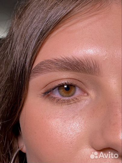 Окрашивание коррекция бровей