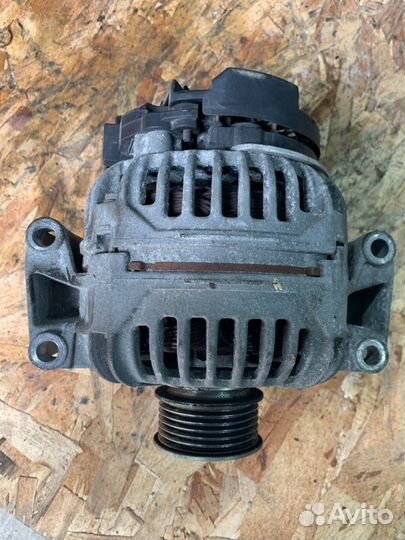Генератор Volkswagen Tiguan 2.0 CAW