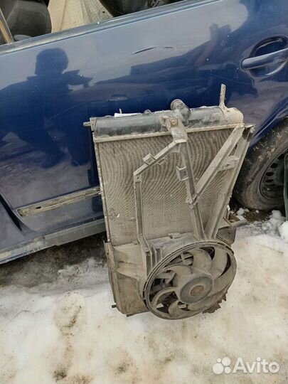 Радиатор основной для Opel Vectra B