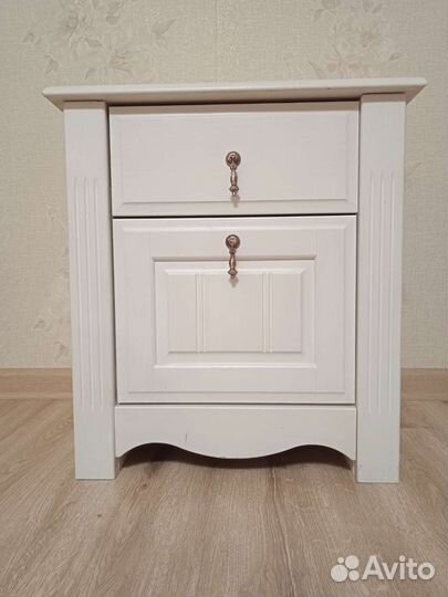 Тумба прикроватная Милано массив сосны