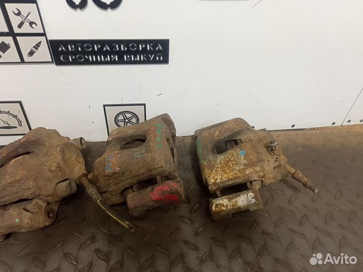 Суппорт тормозной передний для BMW 3-серия E46