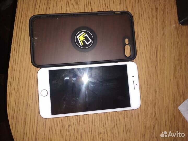 iPhone 8 Plus, 128 ГБ