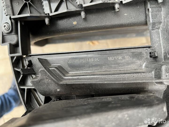 Решетка радиатора BMW 5 G31 жалюзи оригинал