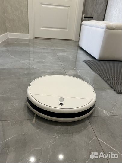 Робот пылесос Xiaomi Mi Robot Vacuum-Mop 2 Lite