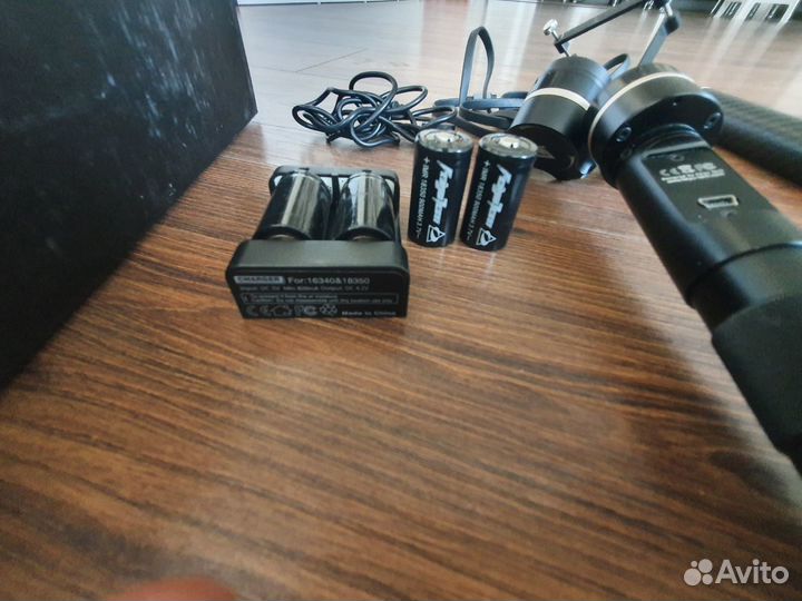 Стабилизатор Feiyu Tech G4 3-Axis Handheld Gimbal