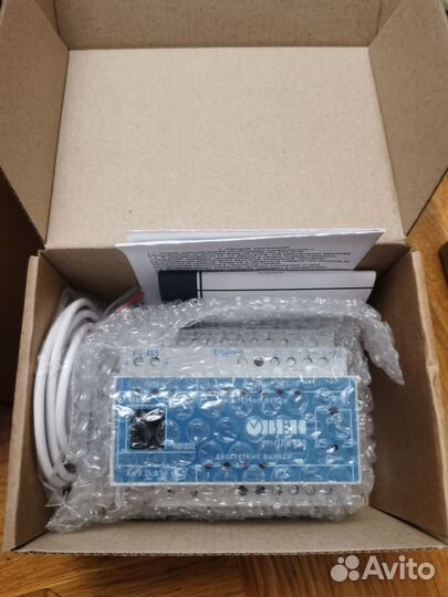 Программируемый контроллер