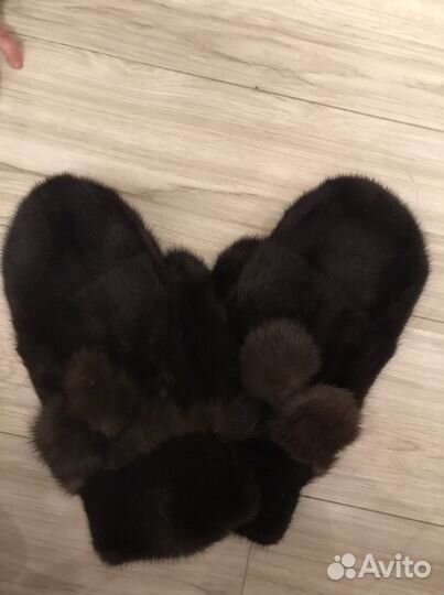 Норковые перчатки