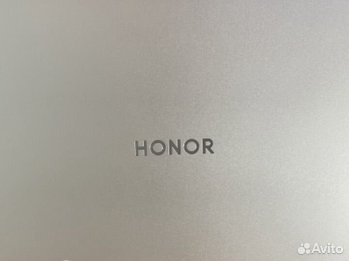 Honor magicbook x16 pro