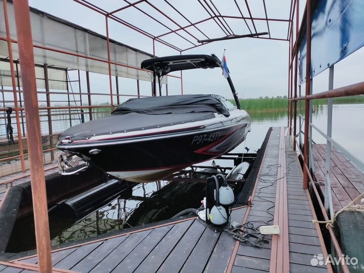 Понтон-подъемник для катеров (плавучий док)