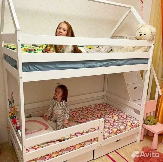 Кровать домик с лестницей комодом 2 яруса 160х80