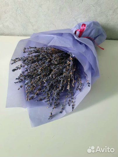 Букет из сухоцветов и лаванды