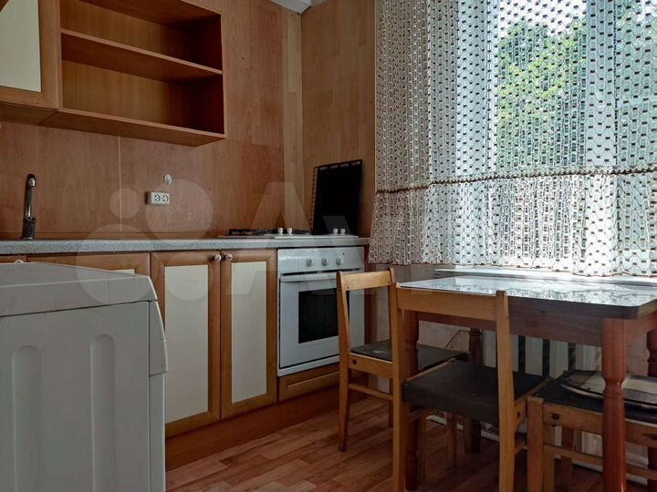 2-к. квартира, 45 м², 5/5 эт.
