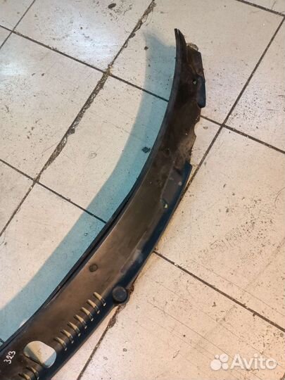 Жабо Mazda 323 BG