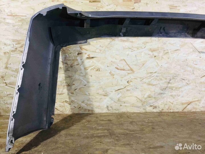 Бампер задний Дорест Nissan Elgrand E51 Серебродеф