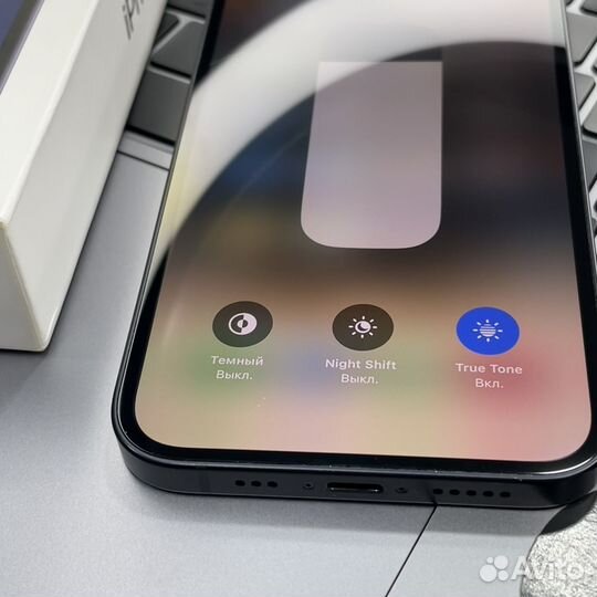 iPhone 12, 64 ГБ