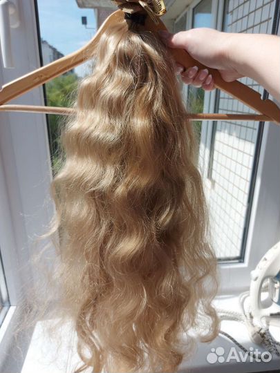 Искусственные волосы на заколках