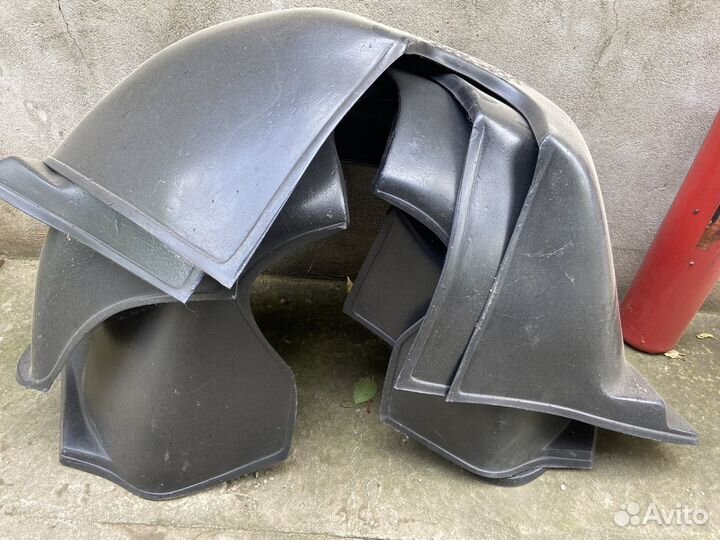 Подкрыльник