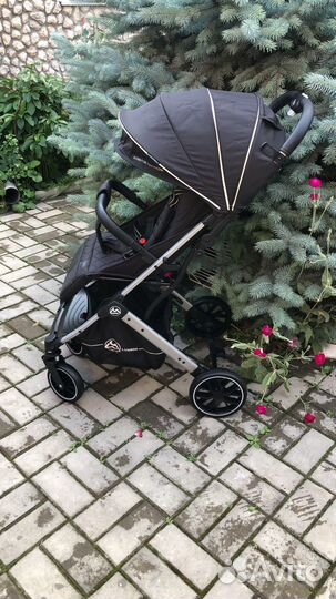 Прогулочная коляска luxmom T9