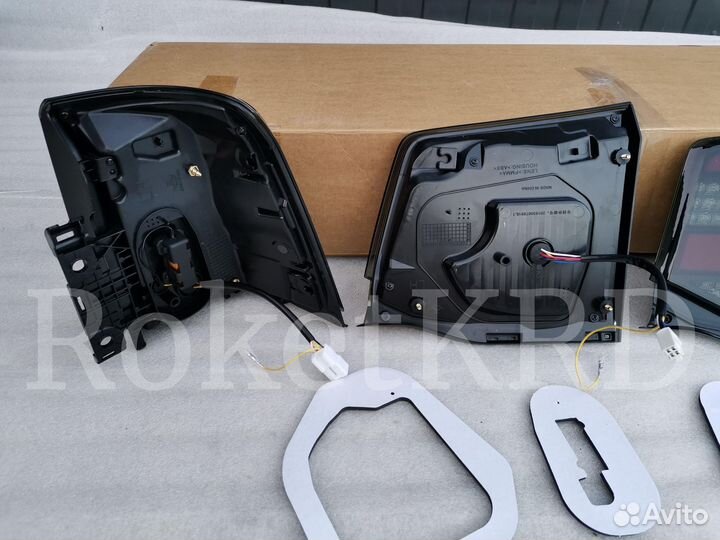 Задние фонари Toyota Land Cruiser 200 с 2016г