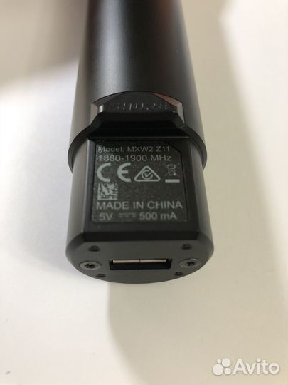 Микрофон Shure MXW2/Z11, передатчик MXW1/O z11