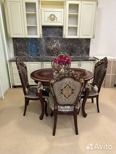 Столы и стулья новые