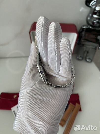 Cartier Tank Must Small