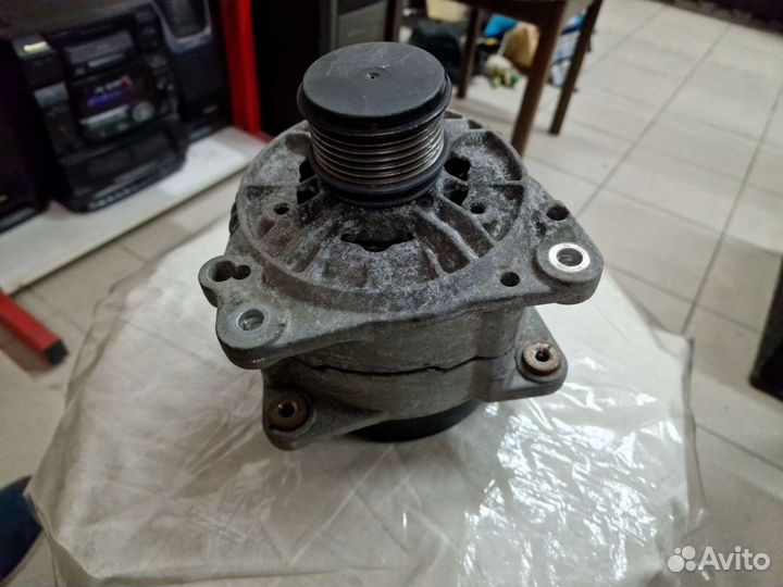 Генератор 120A 071903023A Audi/Volkswagen/Skoda