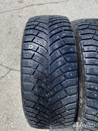 Michelin X-Ice North 4 215/55 R17 98T