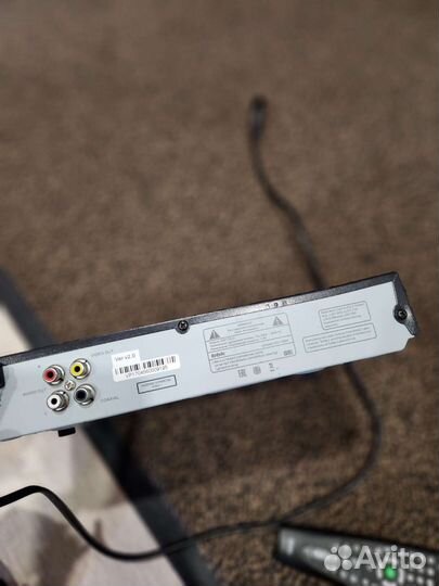 DVD плеер караоке BBK bvp176 si