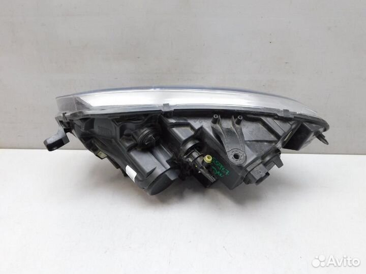 Фара правая Renault Logan/Logan Stepway