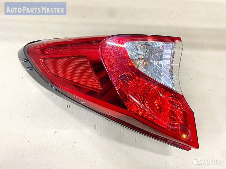 Левый фонарь в заднее крыло Тойота схр