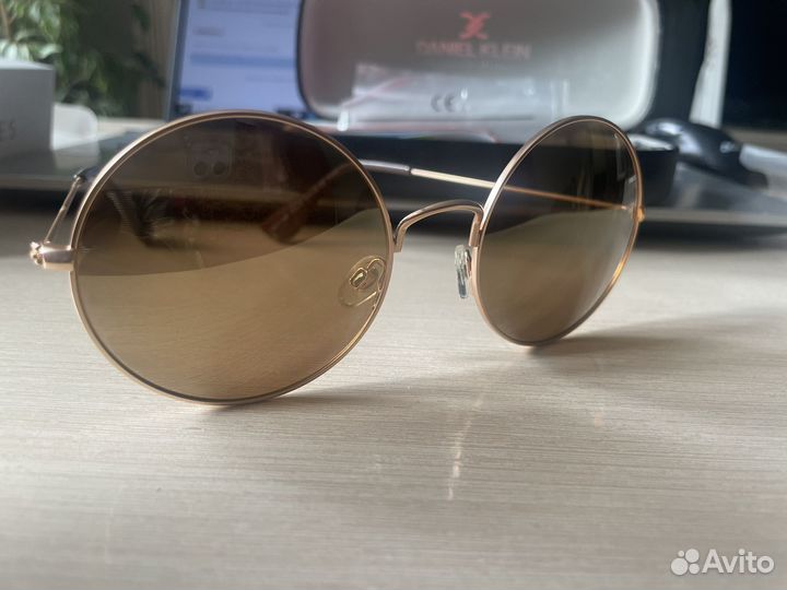 Солнцезащитные очки