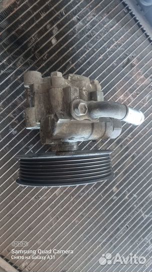 Генератор на toyota voxy/noah